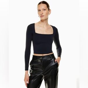 Artizia Contour Squareneck Longsleeve S